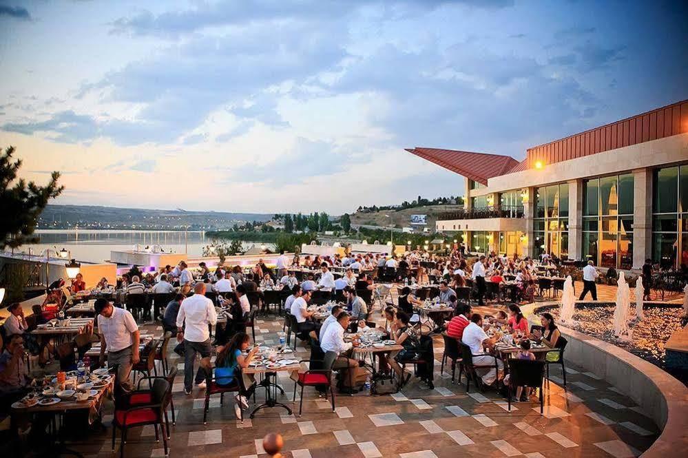 Kronos Hotel Golbası Eksteriør billede