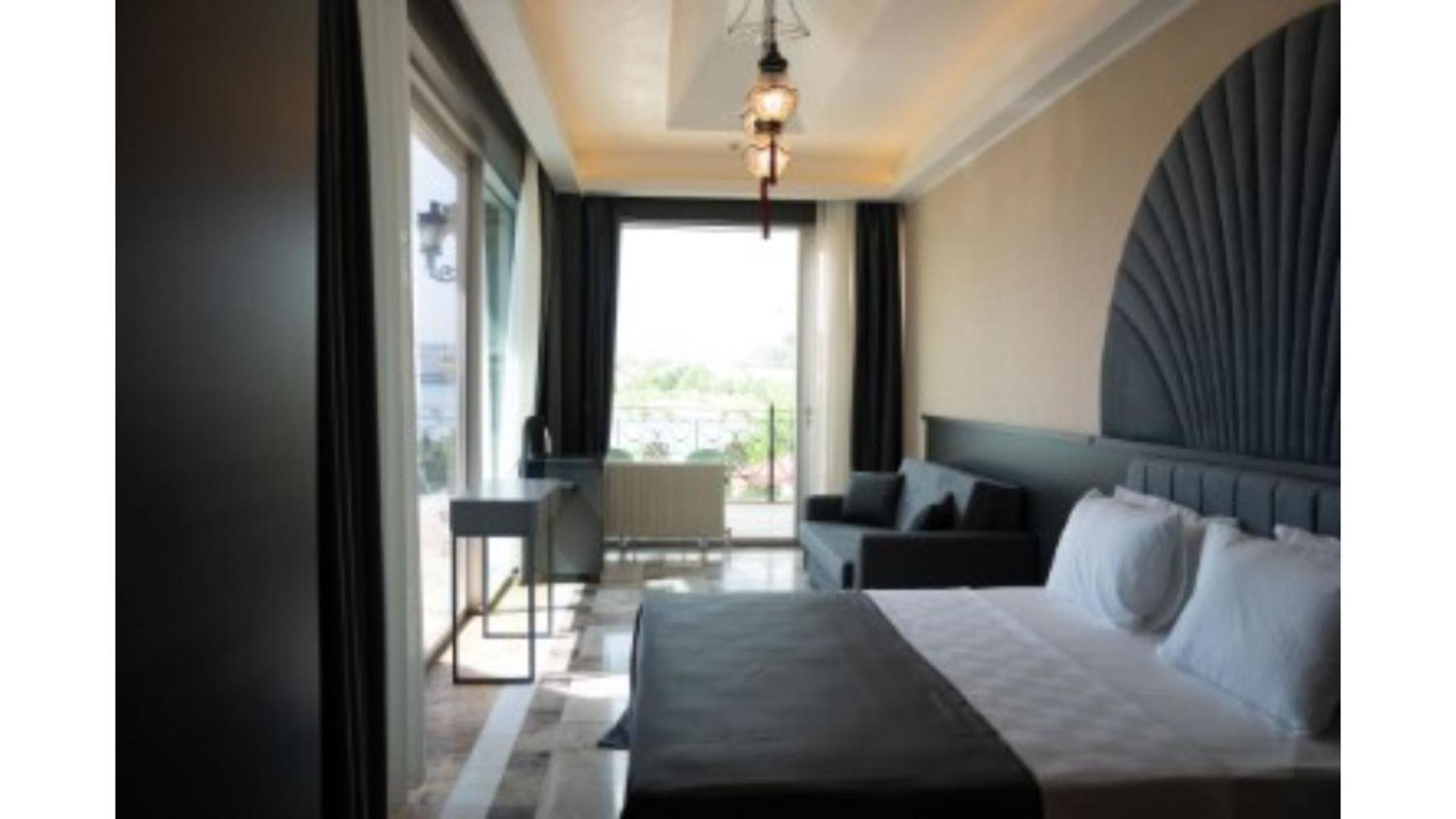 Kronos Hotel Golbası Eksteriør billede