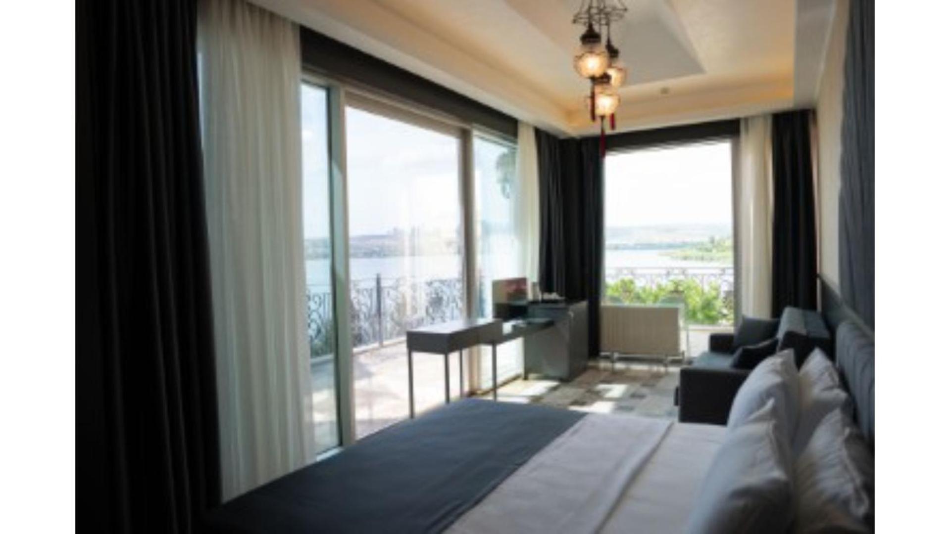 Kronos Hotel Golbası Eksteriør billede