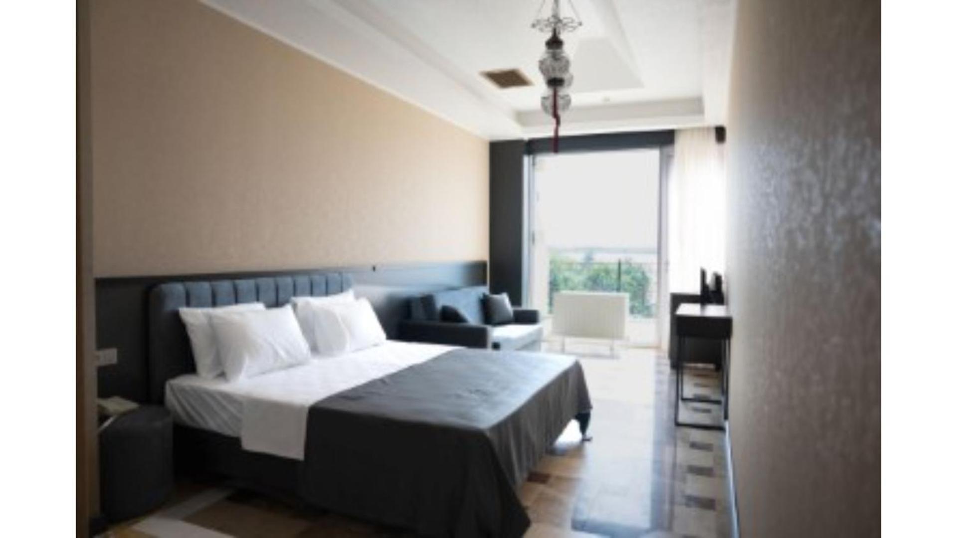 Kronos Hotel Golbası Eksteriør billede
