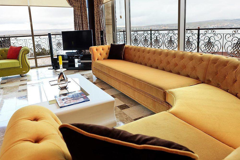 Kronos Hotel Golbası Eksteriør billede