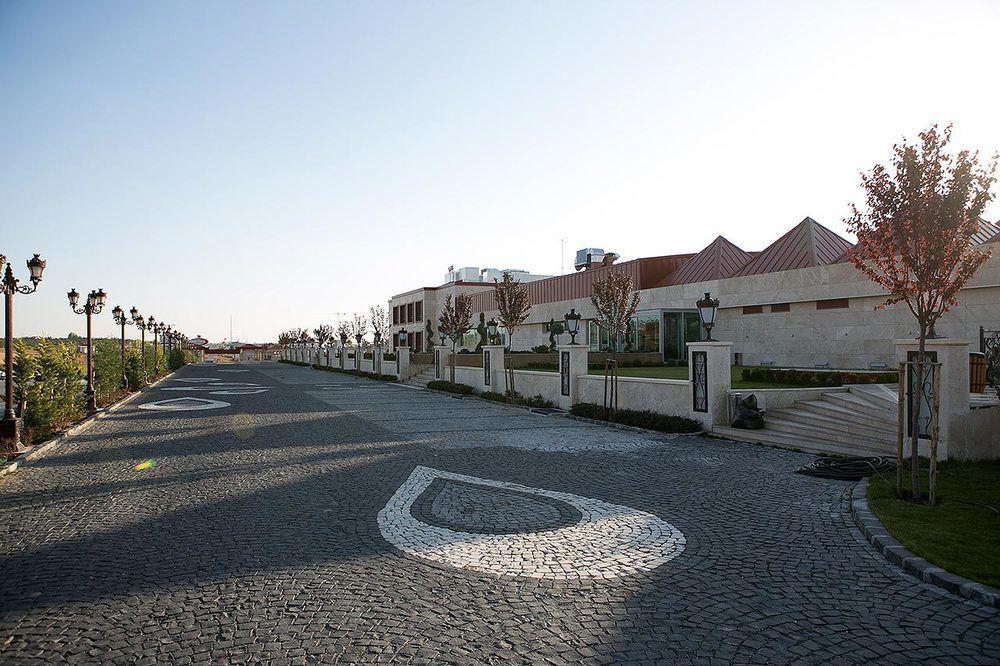Kronos Hotel Golbası Eksteriør billede
