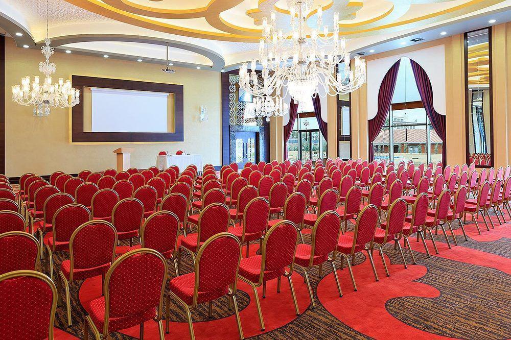 Kronos Hotel Golbası Eksteriør billede